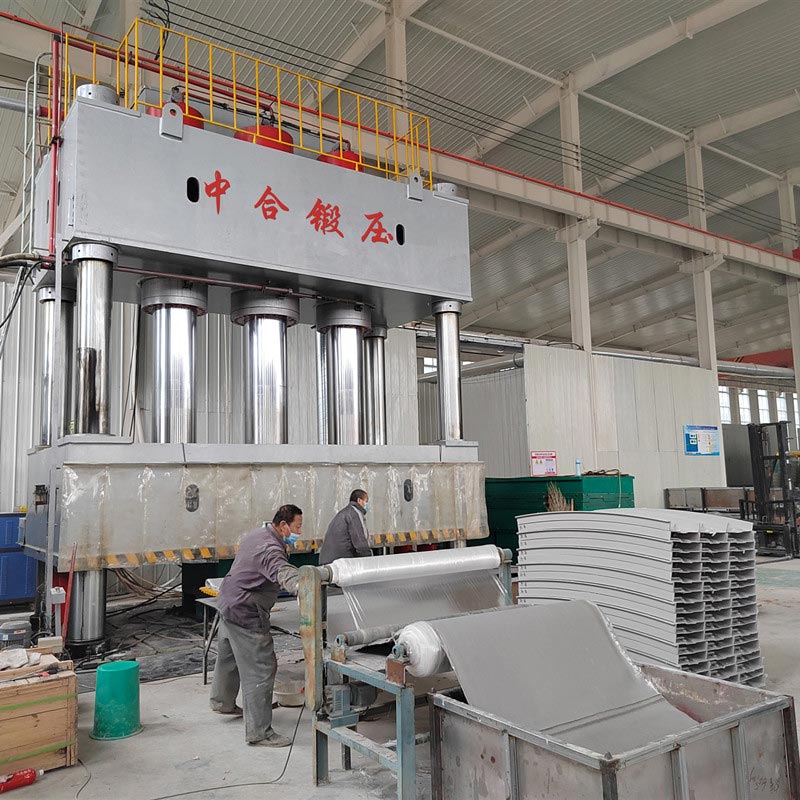 復(fù)合材料模壓_玻璃鋼熱壓成型_四柱/框式油壓機(jī)