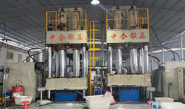 1000噸四柱液壓機（復(fù)合材料模壓、陶瓷粉末成型）